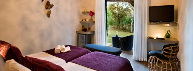 Hübsche Unterkunft mit Blick auf die Natur, ideal für Afrika-Reisen, Safari-Urlaub und Entspannung.