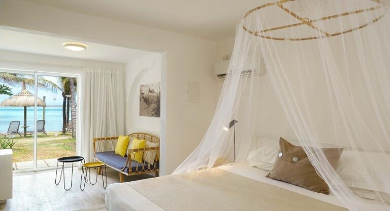 Strandhaus mit Meeresblick in Afrika.