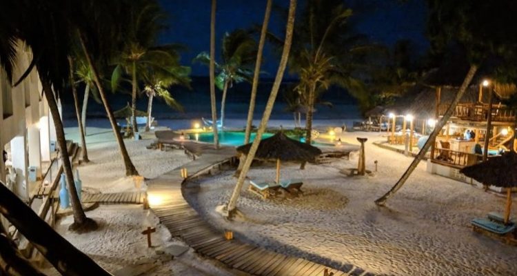 Beach-front-by-night